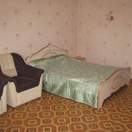 Апартаменты На Вересковой Брест Экстерьер фото
